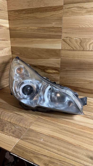 SUBARU OUTBACK IV LEGACY 5 LAMPA PRZEDNIA PRAWA