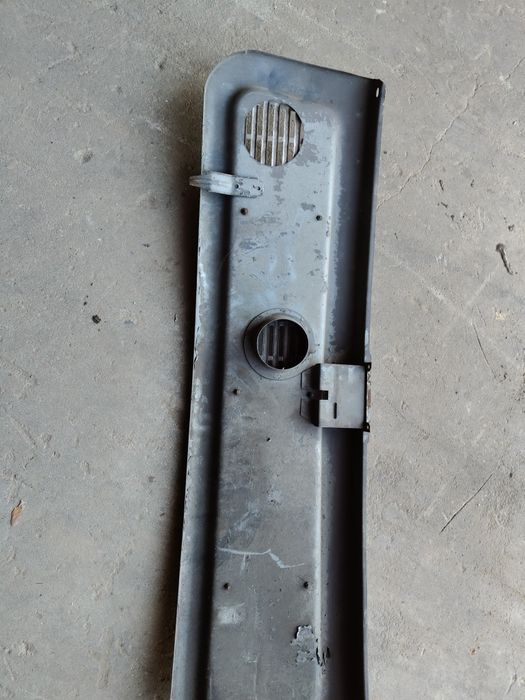 Kratka wentylacyjna grill zderzak przód Trabant żuk Nysa fiat polonez