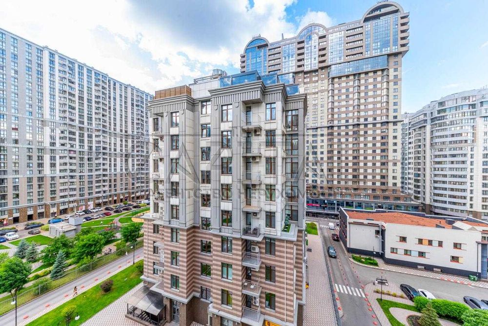 Продаж квартири, ЖК Новопечерські Липки, Драгомирова, Верхогляда