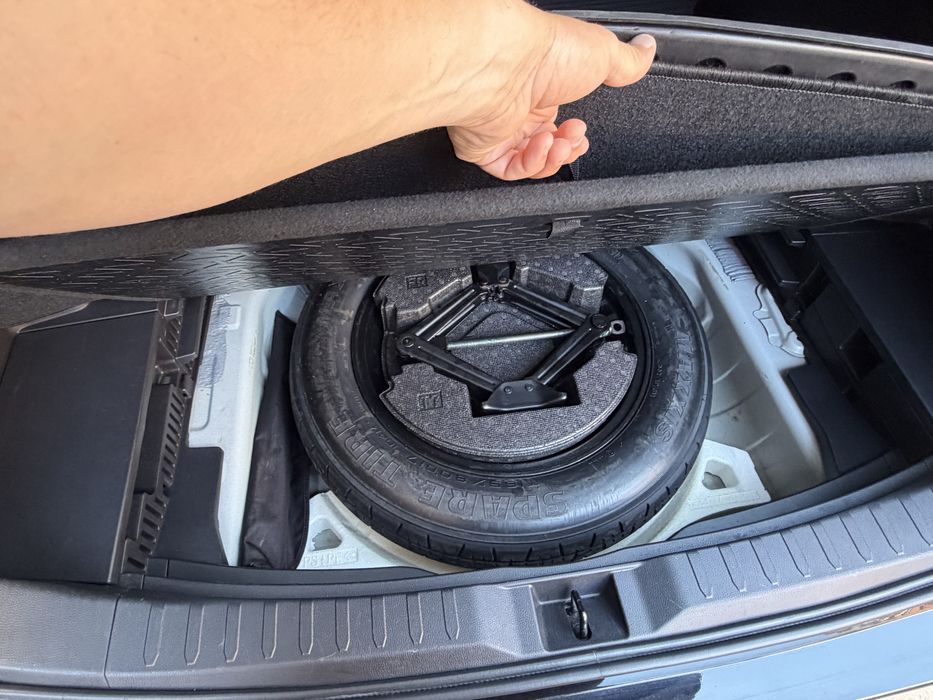 Rav 4 Hybrid XSE
