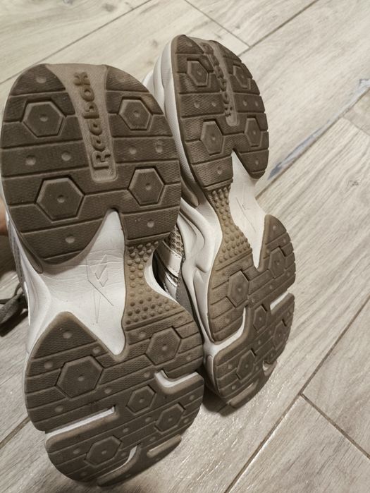 Reebok Ceo-Charge 38