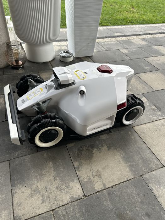 Robot koszacy Luba 2 AWD 5000