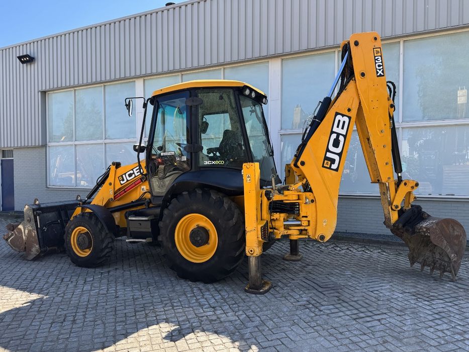 JCB 3CX  Rok 2017 Przebiegiem 4700mth