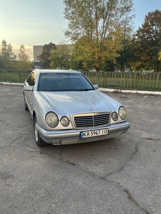 Mersedes-Benz w210