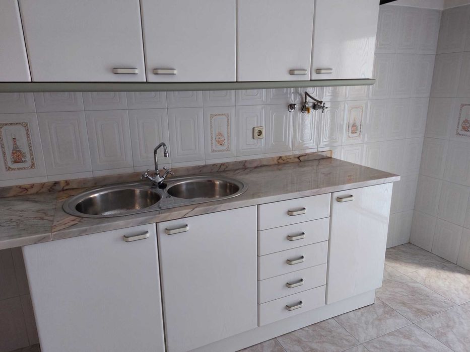 Apartamento T2 no Centro de Queluz - Como novo