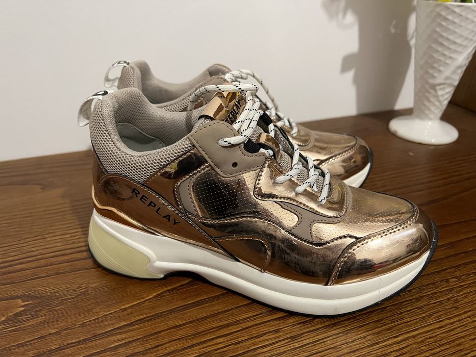 Sapatilhas replay 37