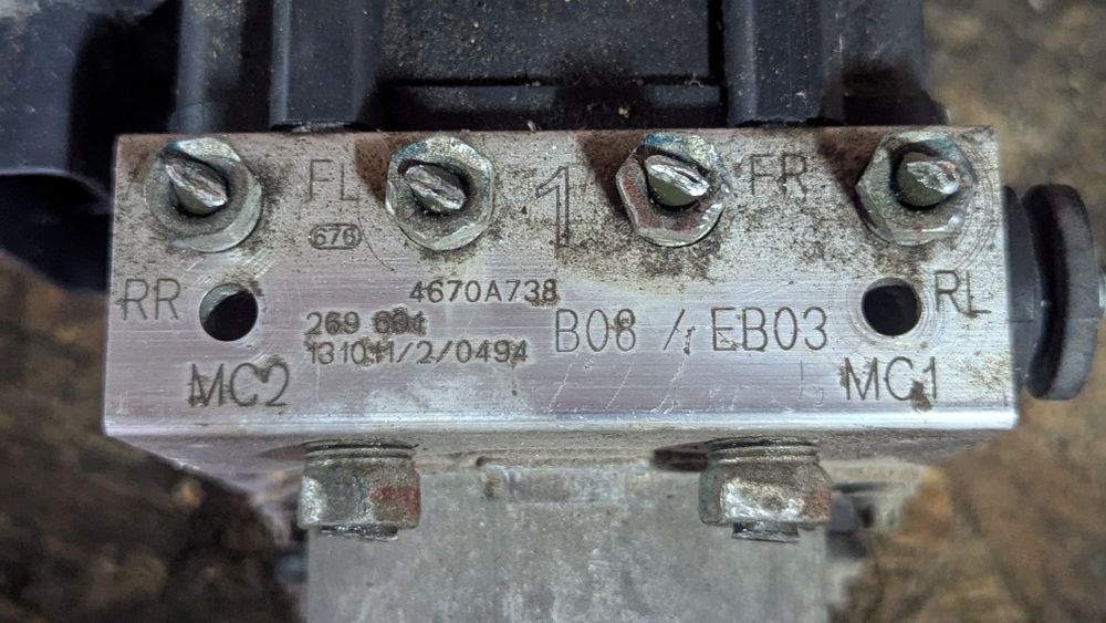 Блок ABS mitsubishi space star 2 4670A738