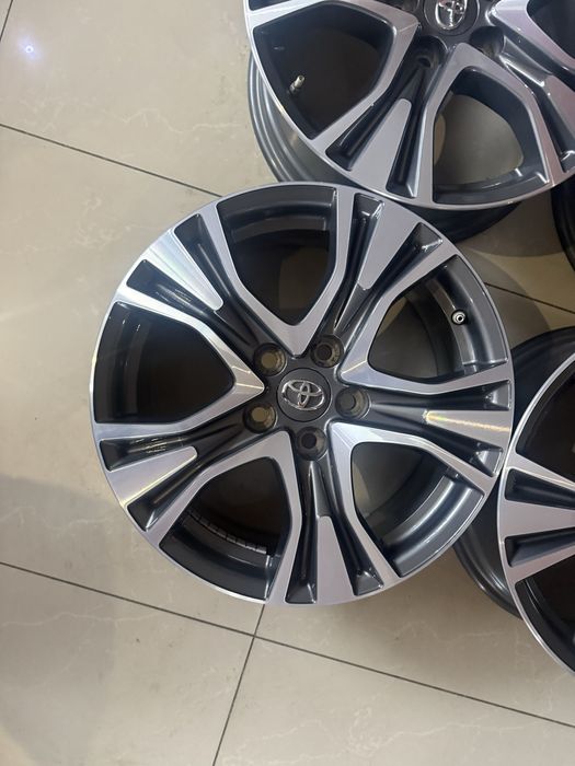 Диски оригінал Toyota RAV4 r17/5/114.3 Camry CHR Тойота