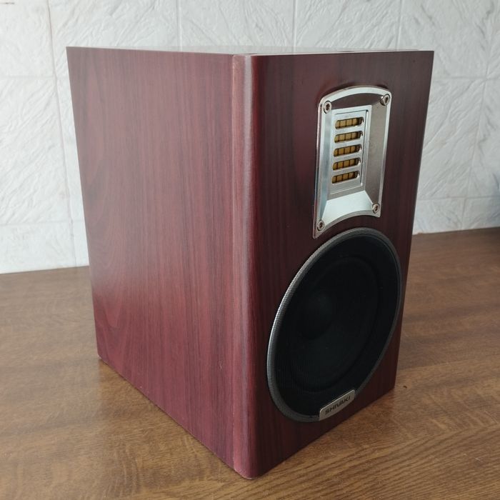 Музична колонка одна