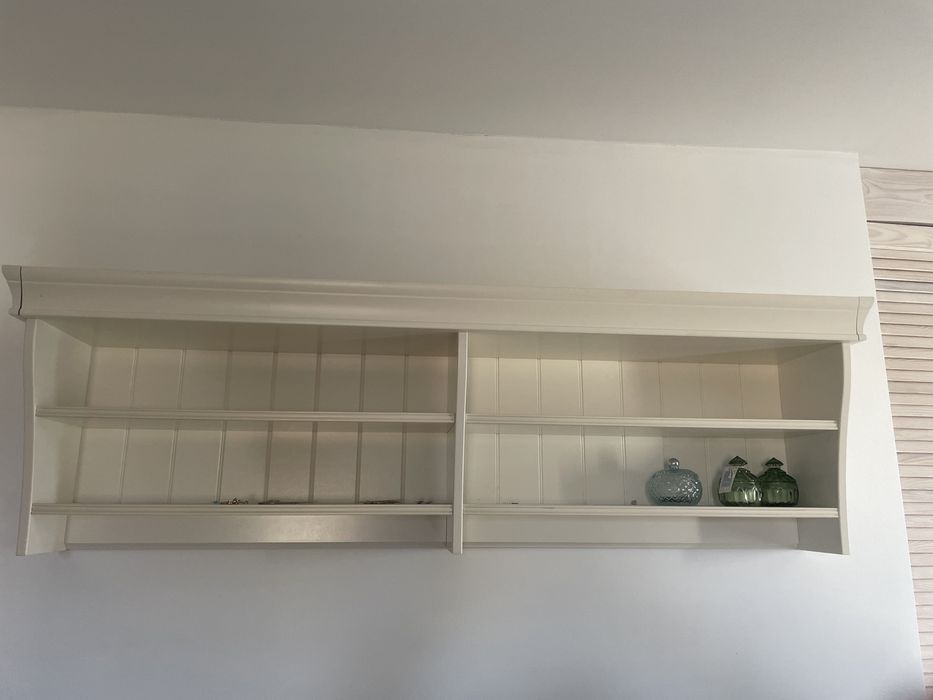 Ikea półka wisząca Liatorp nad rtv