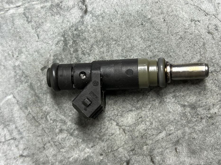 Форсунка Вприску Палива 1.8 2.0 БМВ N40 N42 N46 BMW E46 E90 E87 E83