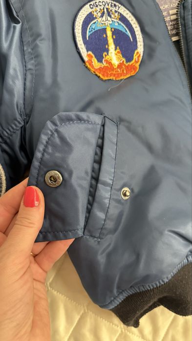 Бомбер , куртка nasa дуже стильний , класний та теплий