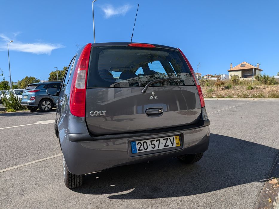 Mitsubishi Colt 1.1 foto 4
