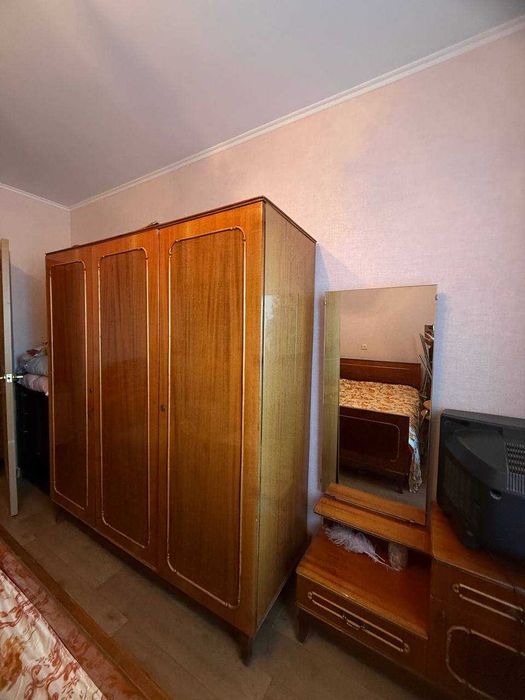 Продається трикімнатна квартира по вулиці Гончій, центр міста!