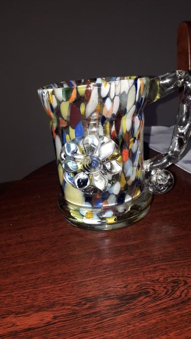 Kufel w stylu murano