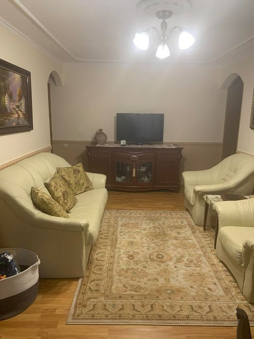 Квартира двокімнатна.