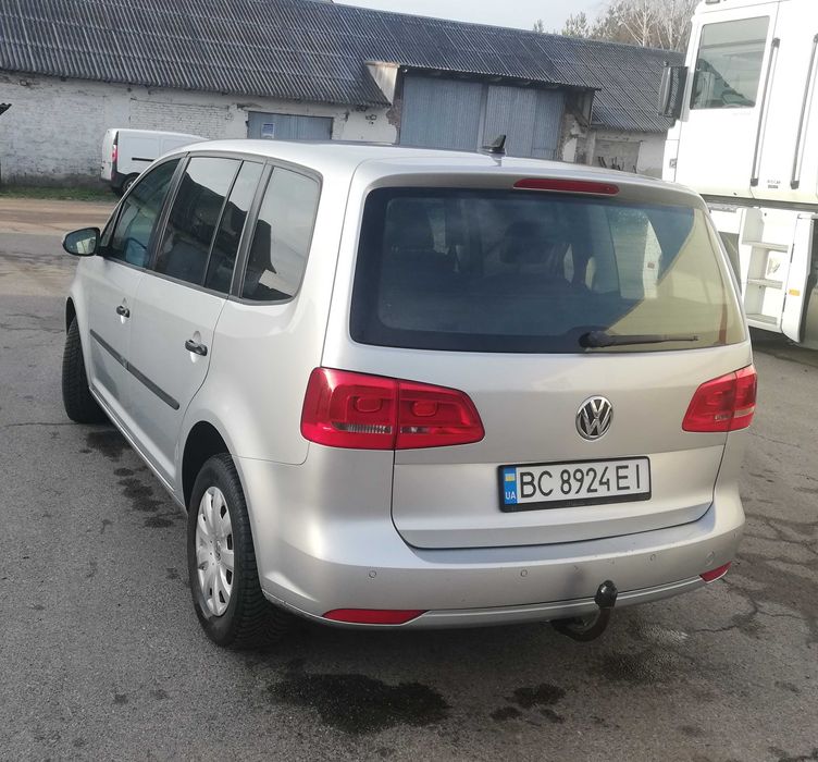 Фольксваген Тоуран