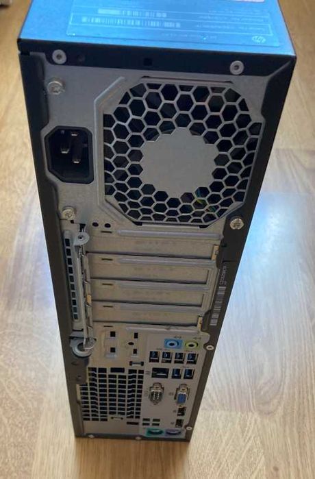 Komputer HP EliteDesk 800 G2 SFF i7-6700 3,4/24GB RAM/SSD/Win11Pro