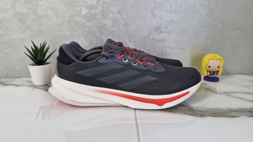 Крлсівки Adidas Supernova.Розмір 46