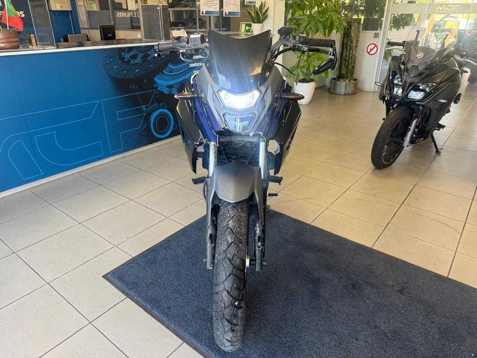 SYM MG NH-T 150 de 2021 Salvado
