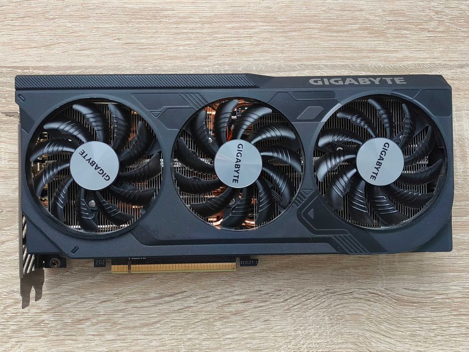 Gigabyte GeForce RTX 4070 Ti Super Windforce OC 16G (GV-N407TSWF3OC-16GD)