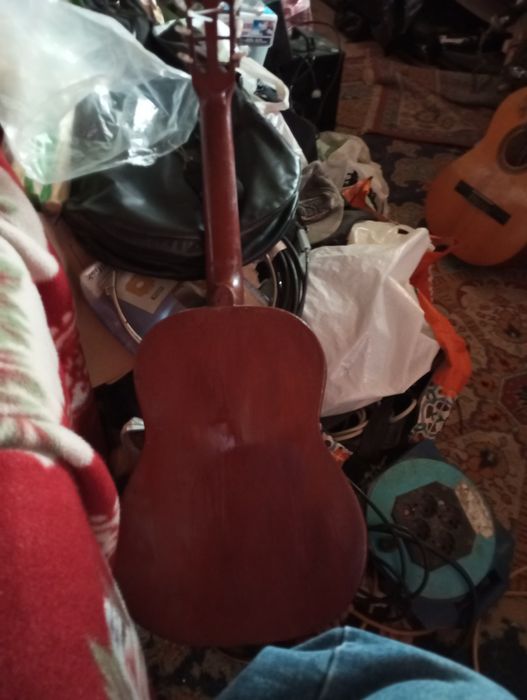 Guitarra clássica antiga