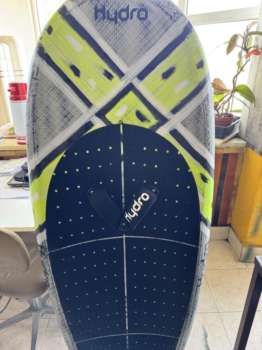 Prancha wingfoil e Sabfoil carbono completo