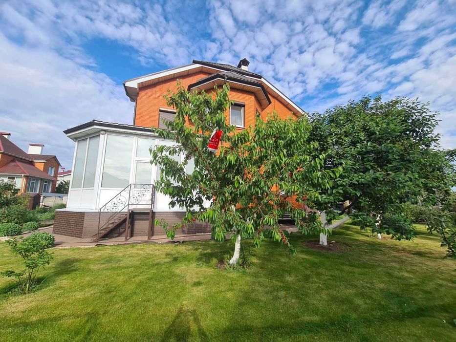 Терміново продається Котедж рн Пожежної Академії 370м2, ділянка 0,12Га