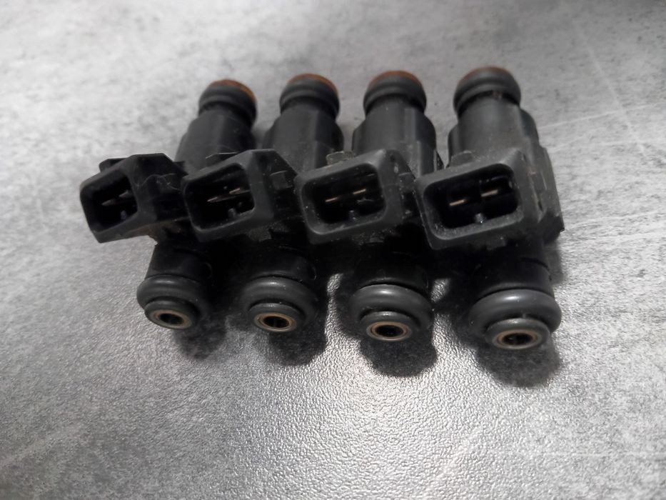 Wtryski BEX 1.8t 06A906031BA