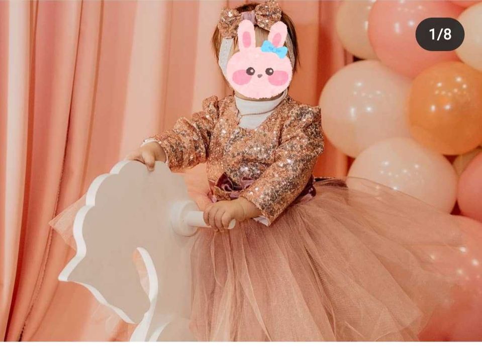 Одяг для дівчаток