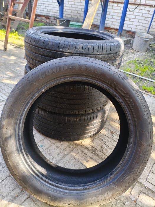 Шини 205/50р17 літо
