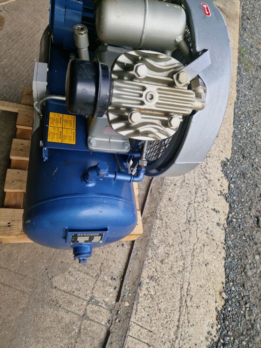 Kompresor sprężarka 2 cylindry kaeser