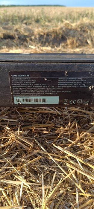 Електросамокат Odys Alpha X5, 30–40 км, справний