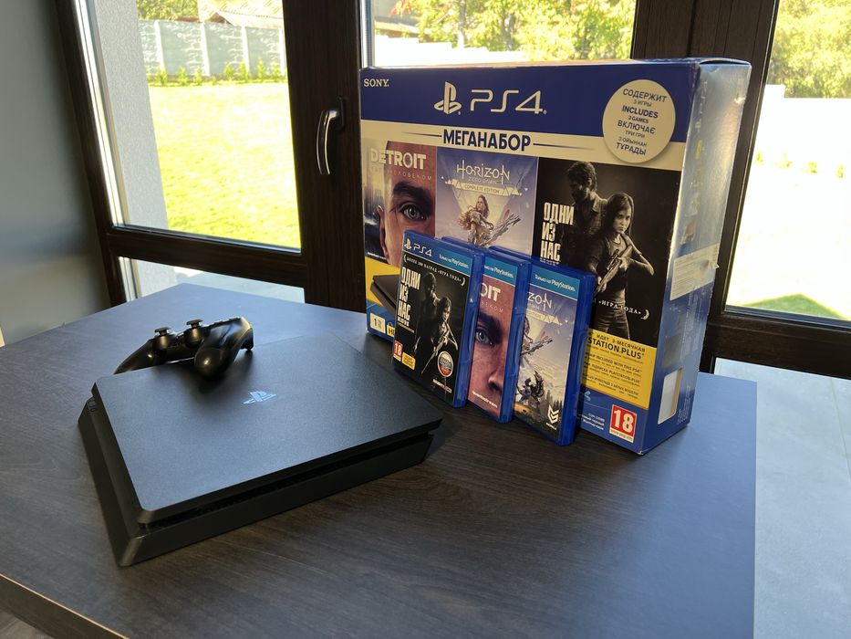 Playstation 4 Slim меганабір 1000gb