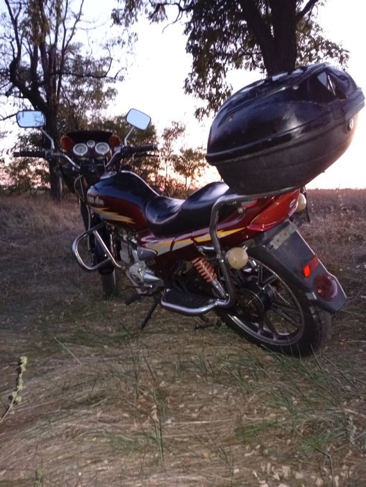 Продаю лидер мото