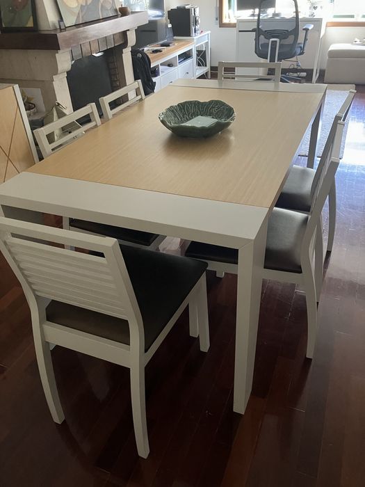 Conjunto Sala de Jantar Antarte | Aparador + Mesa Extensível + 6 Cadeiras - Preço Negociável