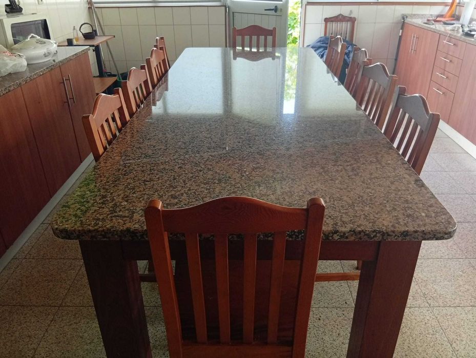 Conjunto de móveis de cozinha em granito