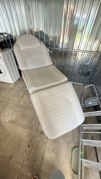 Fotel kosmetyczny łóżko