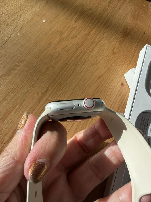 Apple Watch SE (2nd generation)