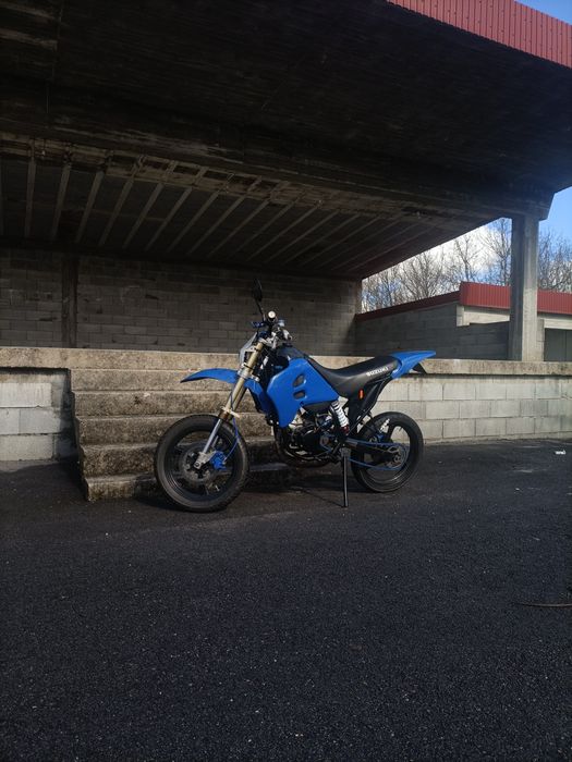 Suzuki RMX50  (200cc)