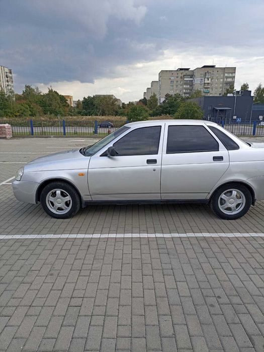 ВАЗ / Lada 2170 Priora 2008 1.6 бензин