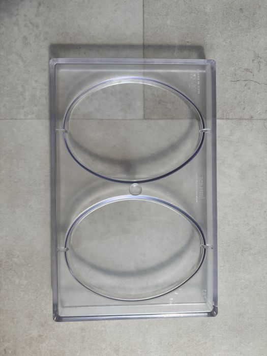 Implast. Полікарбонатна форма для шоколаду яйце