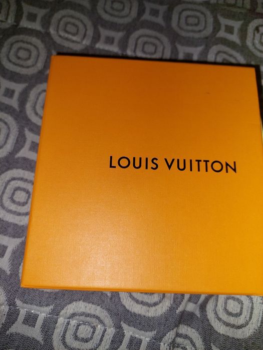 Cinto Louis Vuitton e HERMES novos