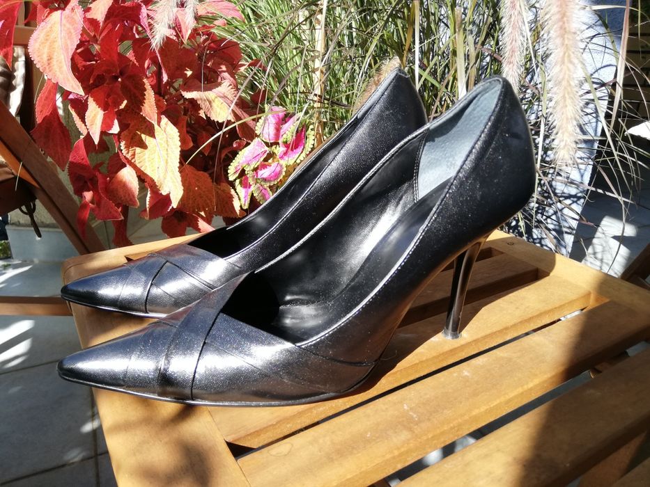 Czarne szpilki skórzane ALDO rozmiar 40