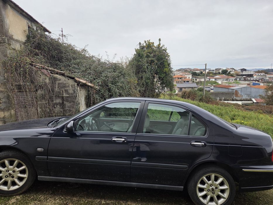 Vendo carro Rover 45