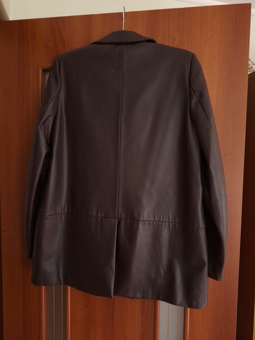 Шкіряний піджак ZARA р.М