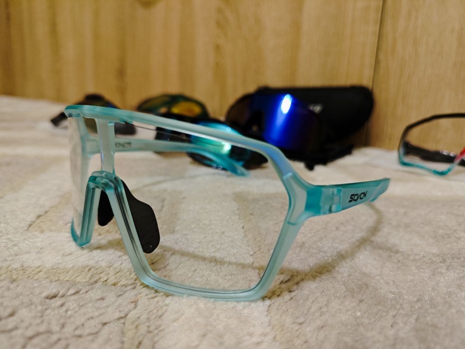 Нові велосипедні окуляри від Specialized, Scvcn, Polarized, Elax, Pit