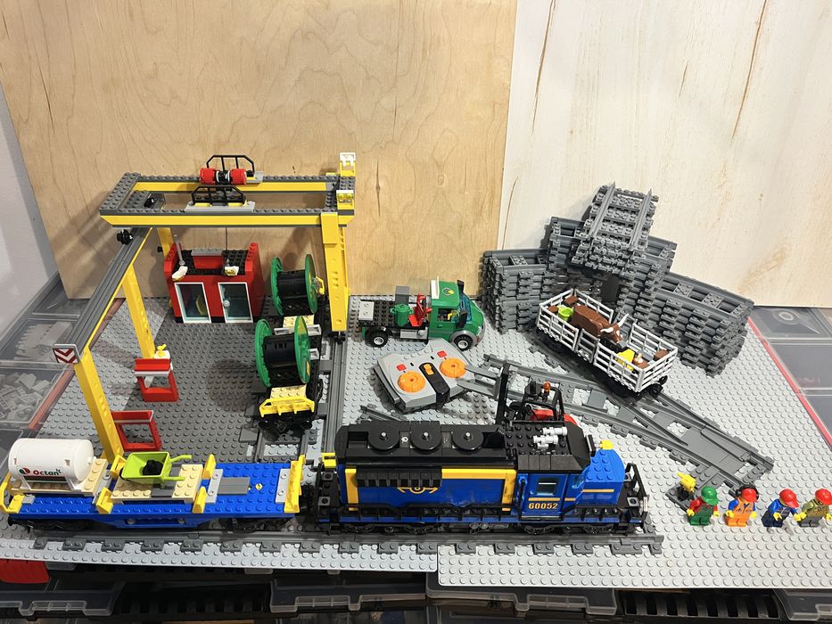Wysyłka gratis - kompletny zestaw lego 60052, instrukcja