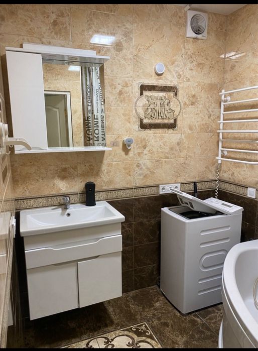 Продам 1 ком кв ЖК Радужный, 45 м2 , Льва Ландау