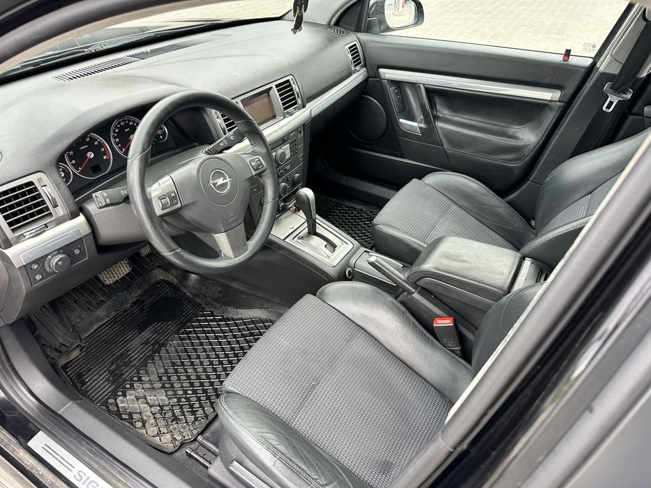 Opel SIGNUM 2.2 bez directa LPG